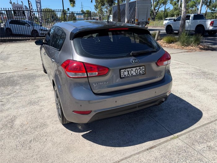 2014 KIA CERATO S