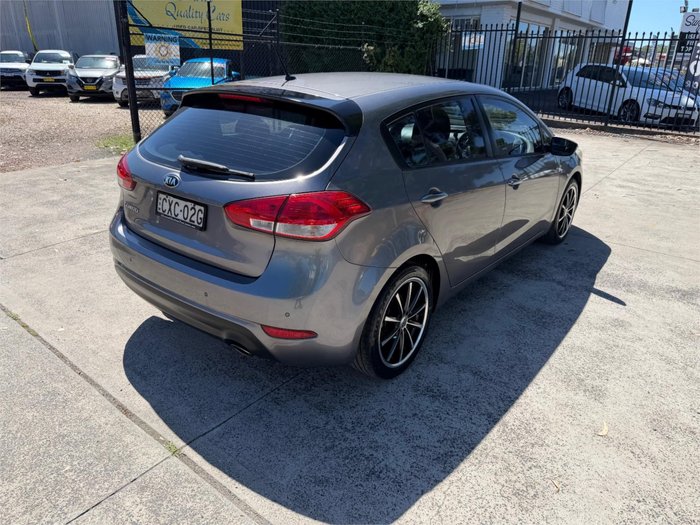 2014 KIA CERATO S