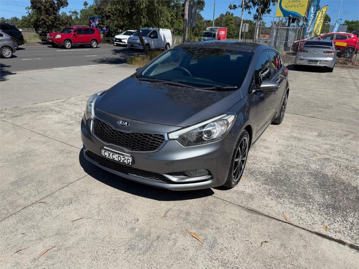 2014 KIA CERATO S