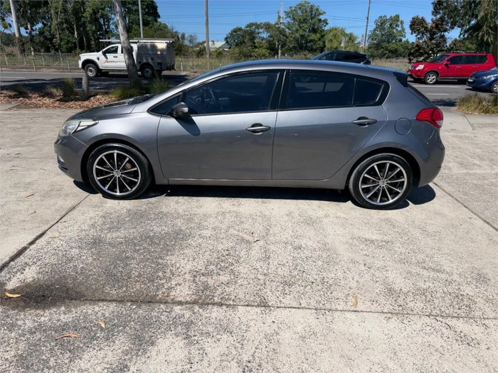 2014 KIA CERATO S