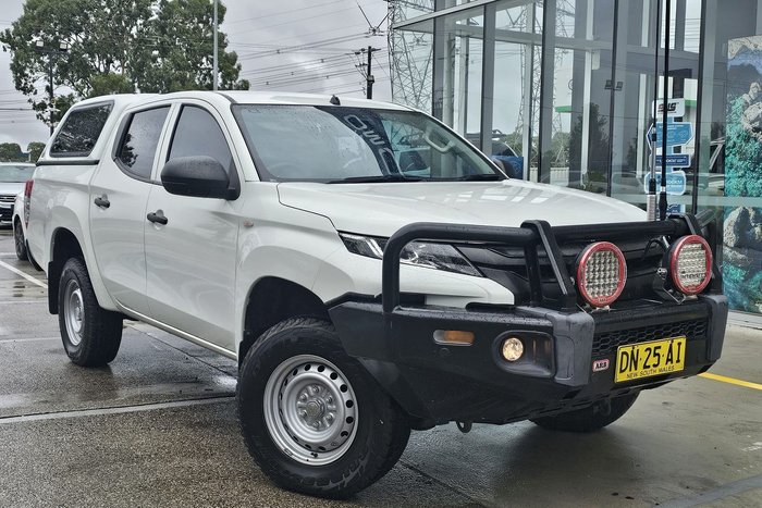 2021 Mitsubishi Triton