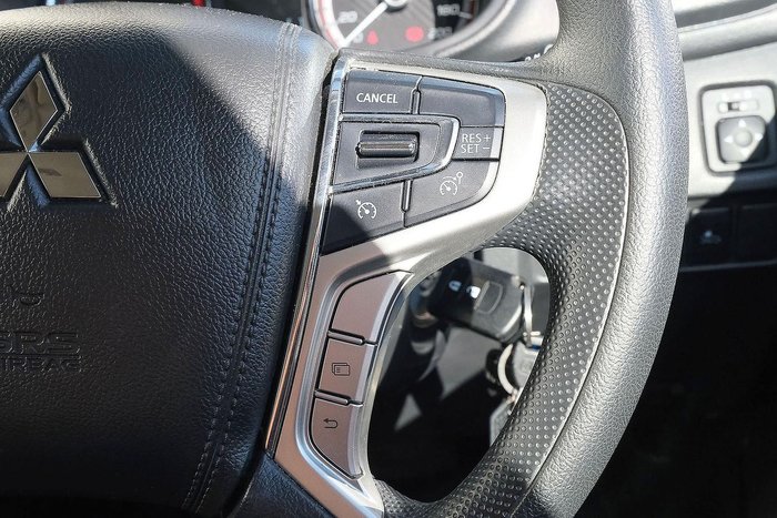 2021 Mitsubishi Triton GLX