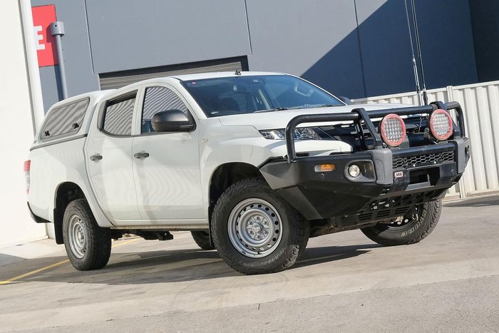 2021 Mitsubishi Triton GLX