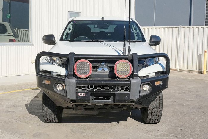 2021 Mitsubishi Triton GLX