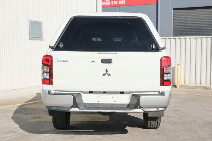 2021 Mitsubishi Triton GLX