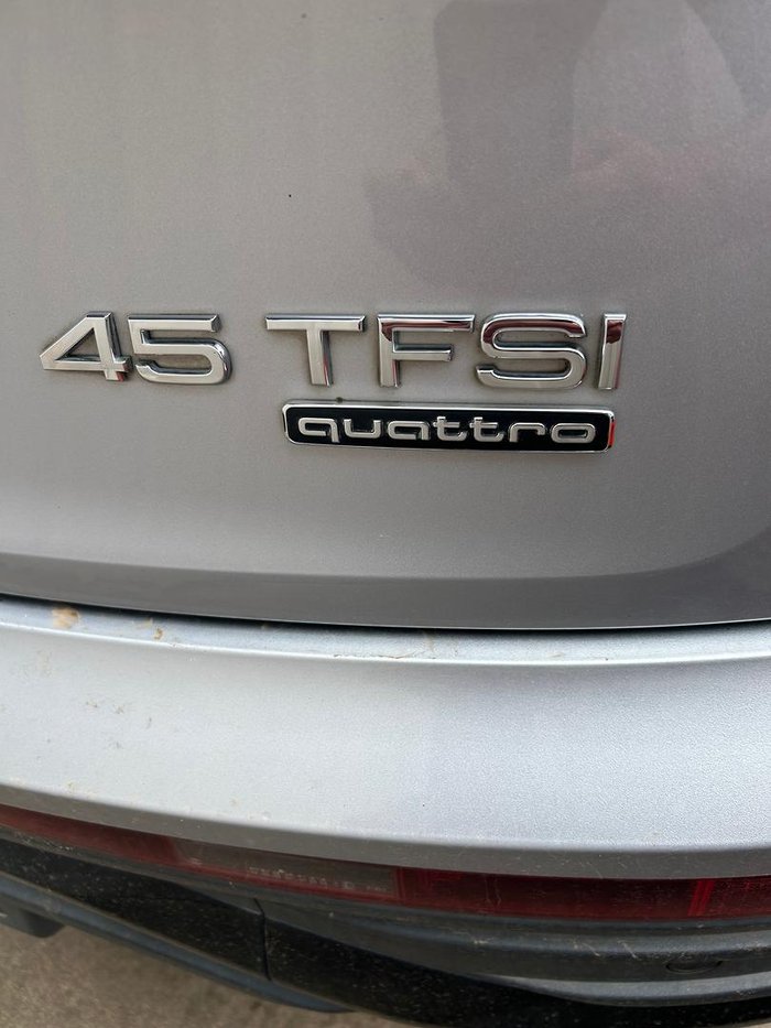 2022 Audi Q5 45 TFSI S line