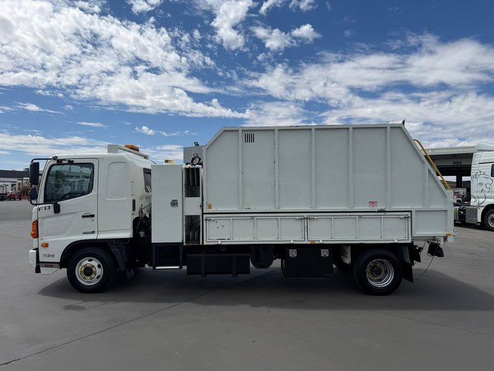 2014 Hino 500 Series FD1124
