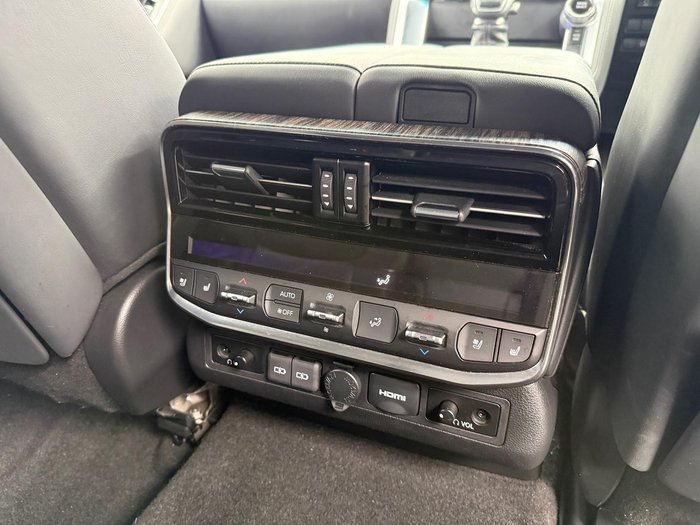 2023 Toyota Landcruiser Sahara