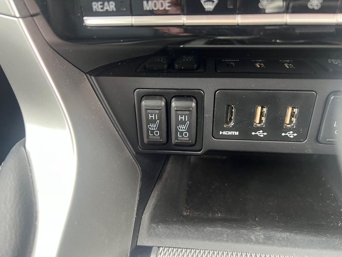 2022 Mitsubishi Pajero Sport Exceed