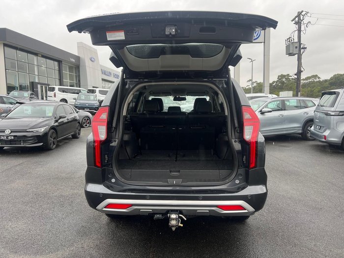 2022 Mitsubishi Pajero Sport Exceed