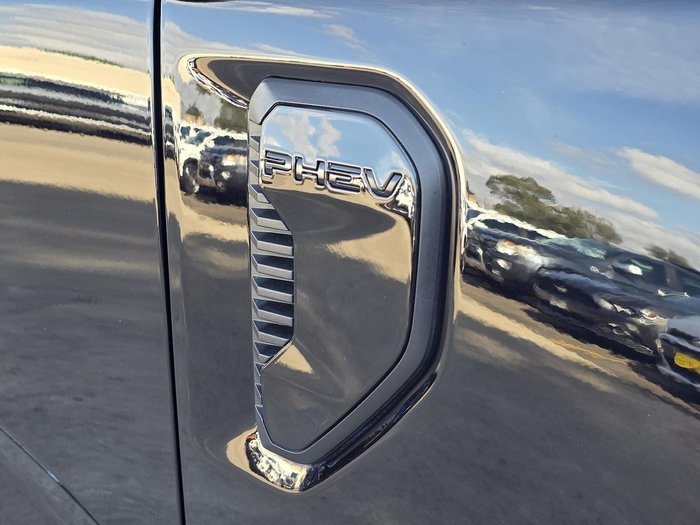 2025 Ford Ranger PHEV Stormtrak