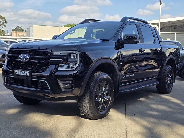 2025 Ford Ranger PHEV Stormtrak