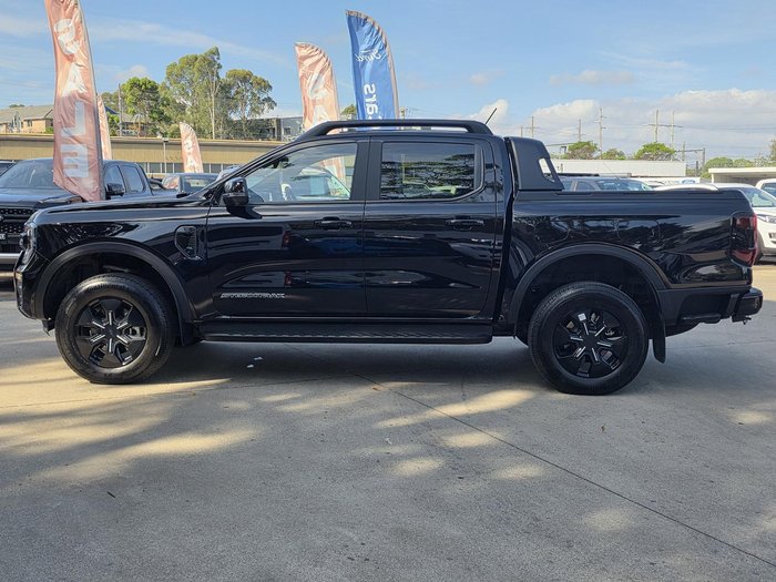 2025 Ford Ranger PHEV Stormtrak