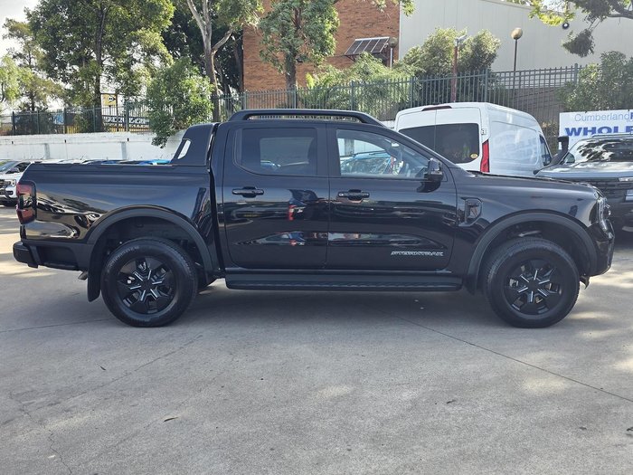 2025 Ford Ranger PHEV Stormtrak
