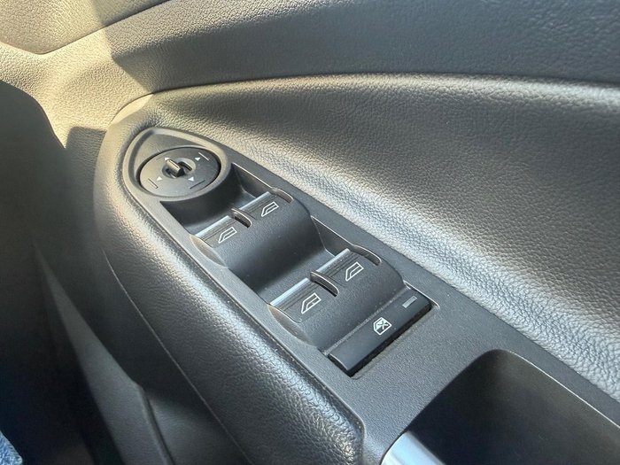 2014 Ford Kuga Ambiente TF Frozen White