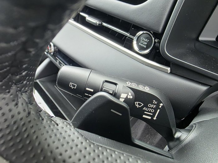 2025 Mitsubishi Outlander LS