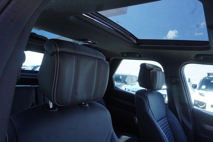 2025 Land Rover Discovery D350 Dynamic HSE