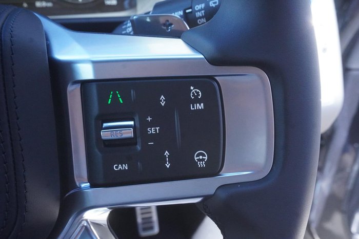 2025 Land Rover Discovery D350 Dynamic HSE