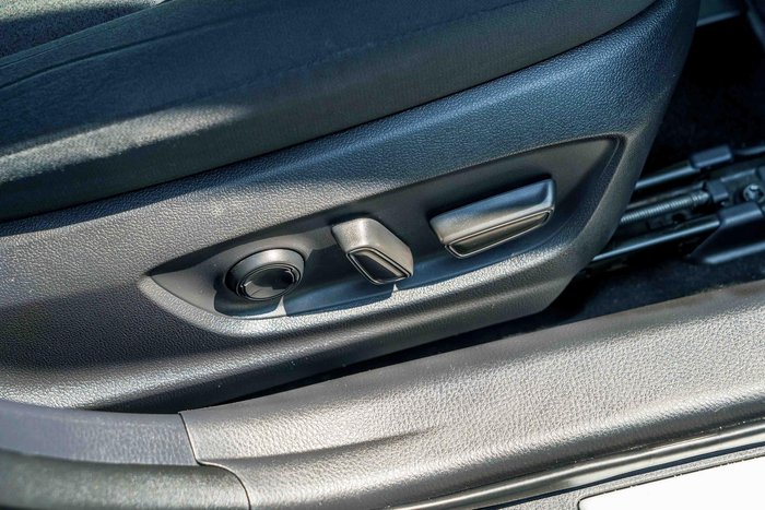 2022 Toyota Camry Ascent Sport