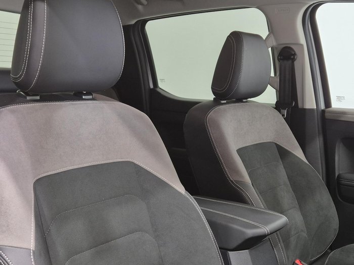 2025 Volkswagen Amarok TDI600 Style