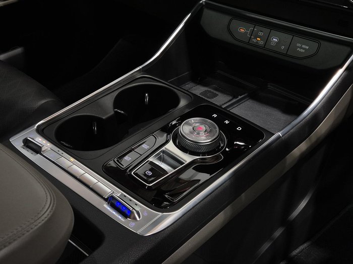 2024 Kia Carnival GT-Line