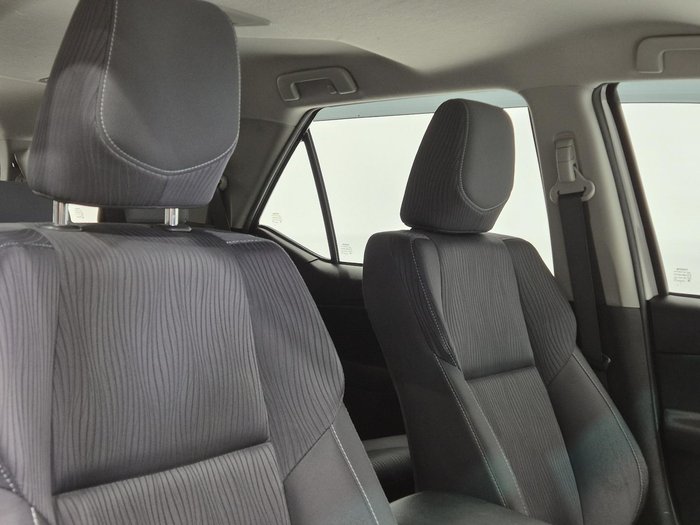 2022 Toyota Fortuner GX