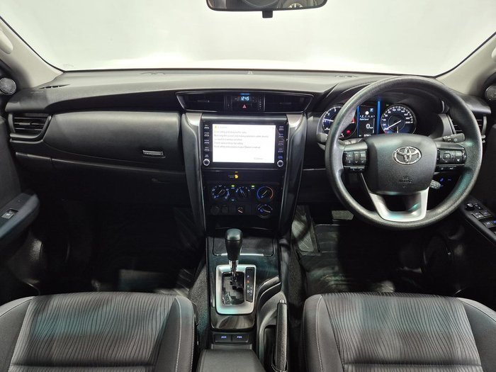 2022 Toyota Fortuner GX