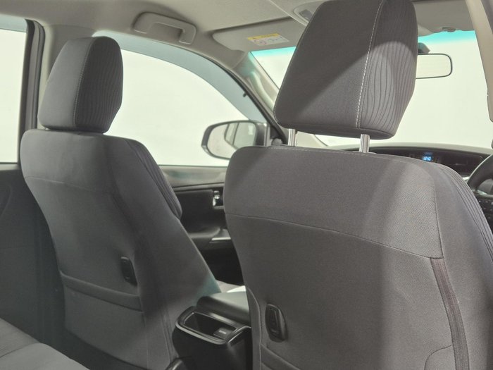 2022 Toyota Fortuner GX