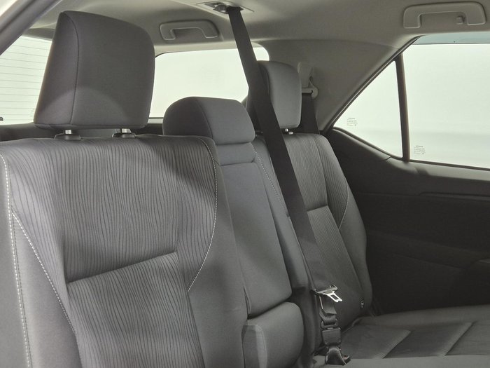 2022 Toyota Fortuner GX