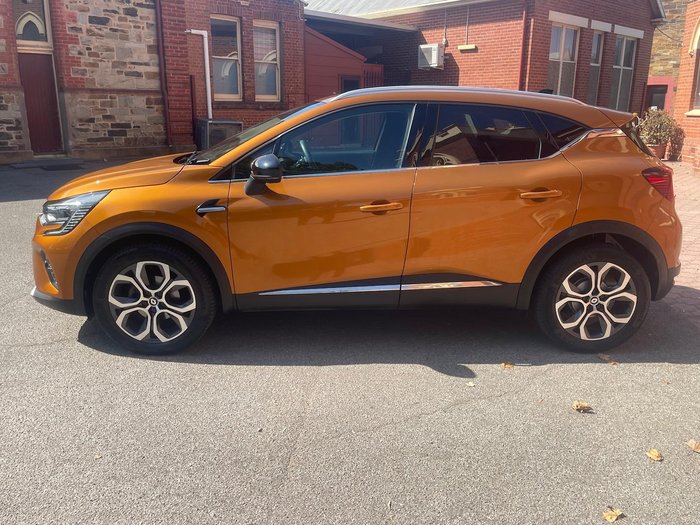 2021 Renault Captur Intens