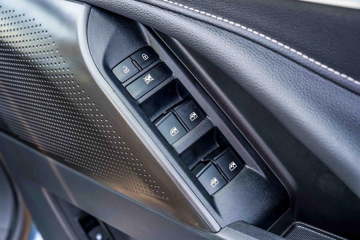 2023 LDV D90 Executive SV9A 4X4 Dual Range Ocean Blue