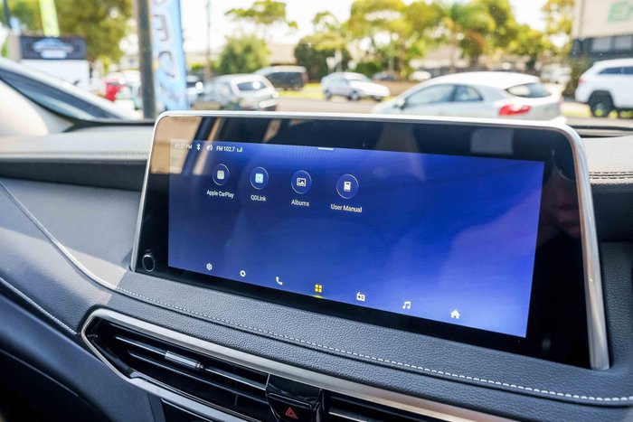 2023 LDV D90 Executive