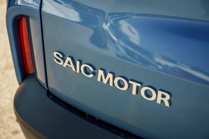 2023 LDV D90 Executive SV9A 4X4 Dual Range Ocean Blue