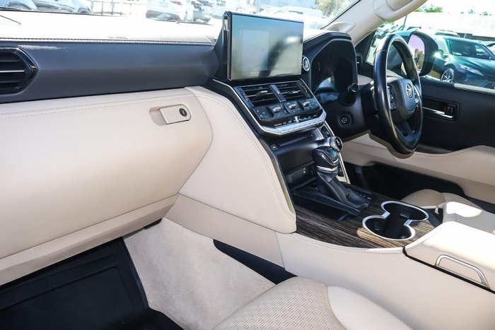 2022 Toyota Landcruiser Sahara