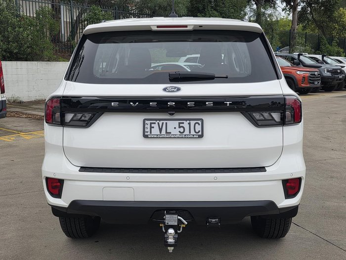 2025 Ford Everest Ambiente