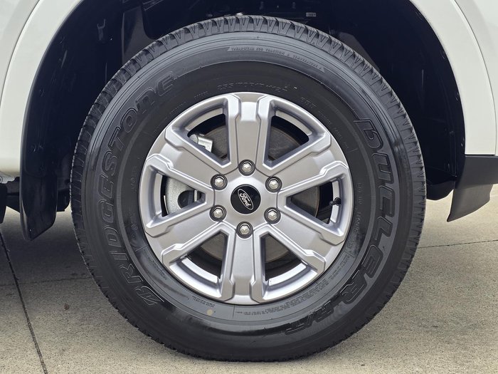 2025 Ford Everest Ambiente