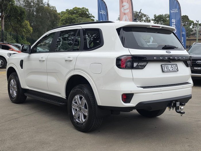 2025 Ford Everest Ambiente