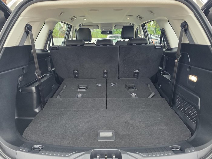 2025 Ford Everest Ambiente