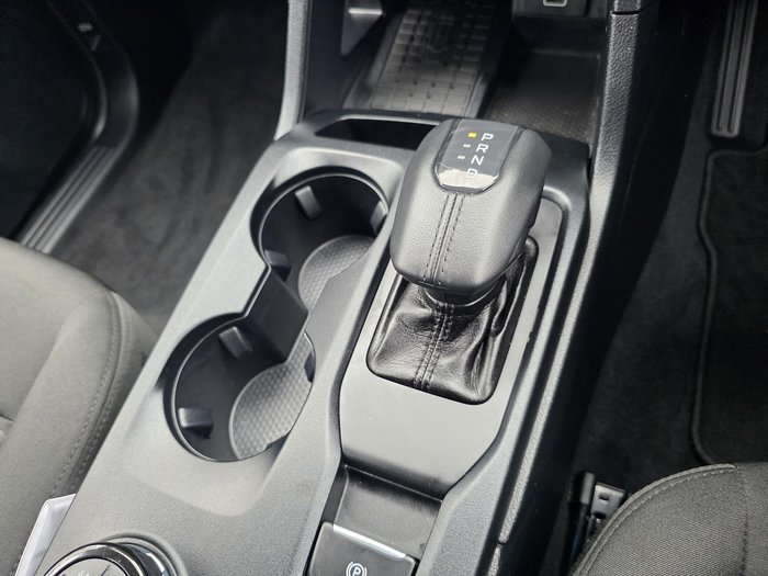 2025 Ford Everest Ambiente