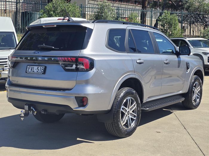 2025 Ford Everest Trend