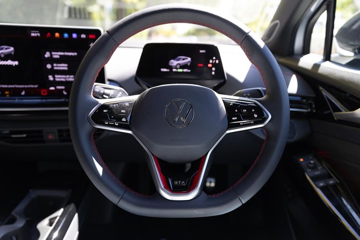 2025 Volkswagen ID.5 GTX