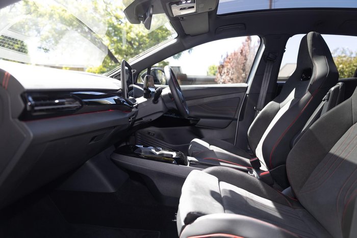 2025 Volkswagen ID.5 GTX