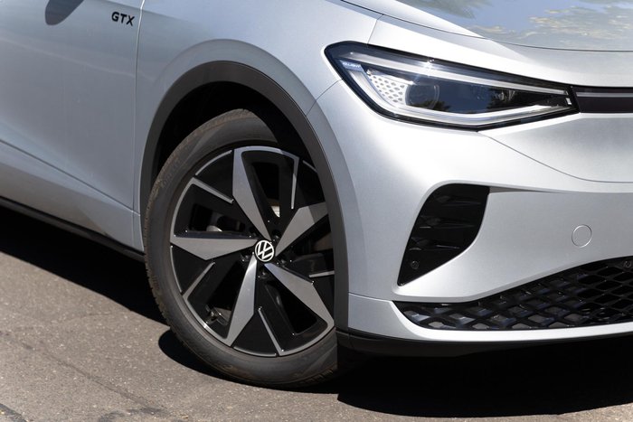 2025 Volkswagen ID.5 GTX