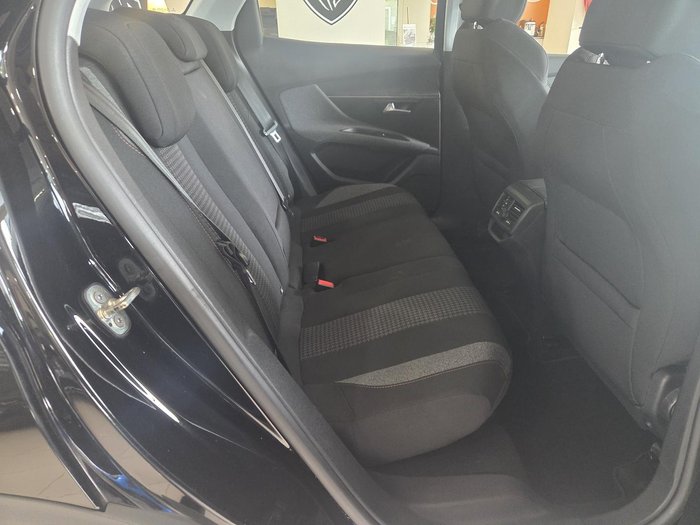 2017 Peugeot 3008 Active