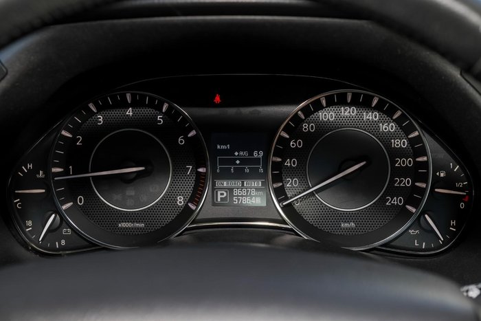 2022 Nissan Patrol Ti-L