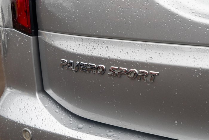 2021 Mitsubishi Pajero Sport GLX