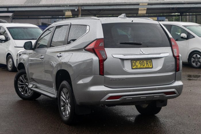 2021 Mitsubishi Pajero Sport GLX