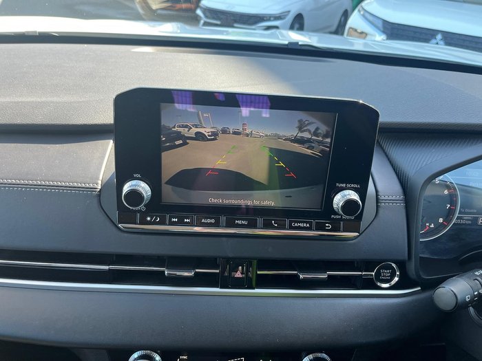 2023 Mitsubishi Outlander ES