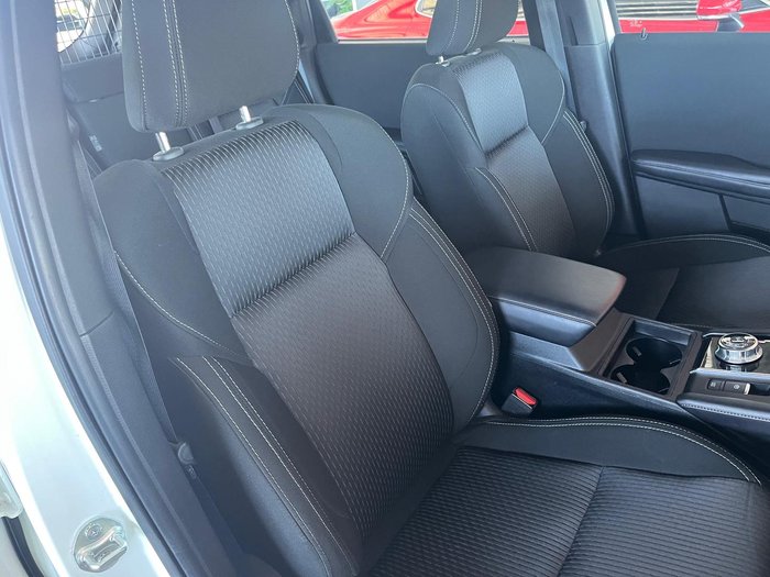 2023 Mitsubishi Outlander ES