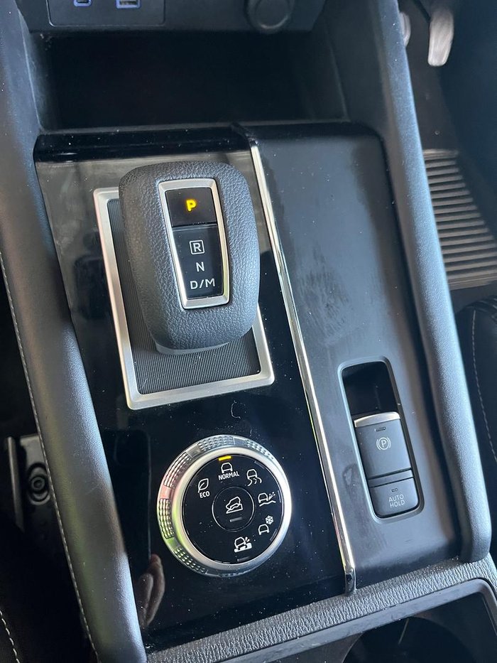 2023 Mitsubishi Outlander ES